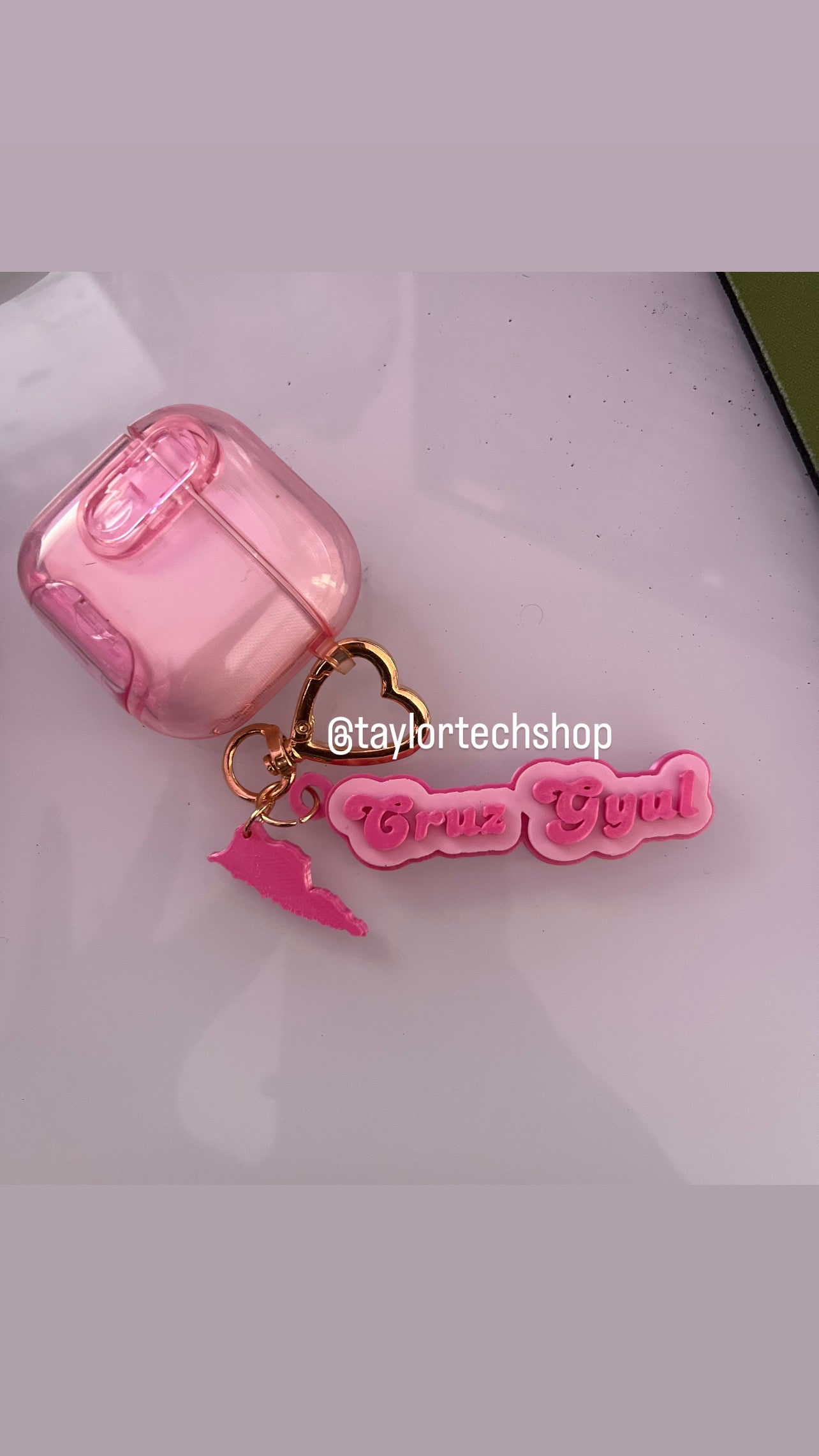 Cruz Gyul Keychain